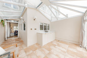 Photo 7- click for photo gallery